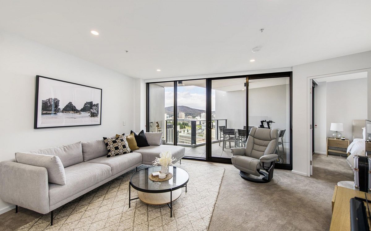 Short-term Rental Versus Long-term Rental